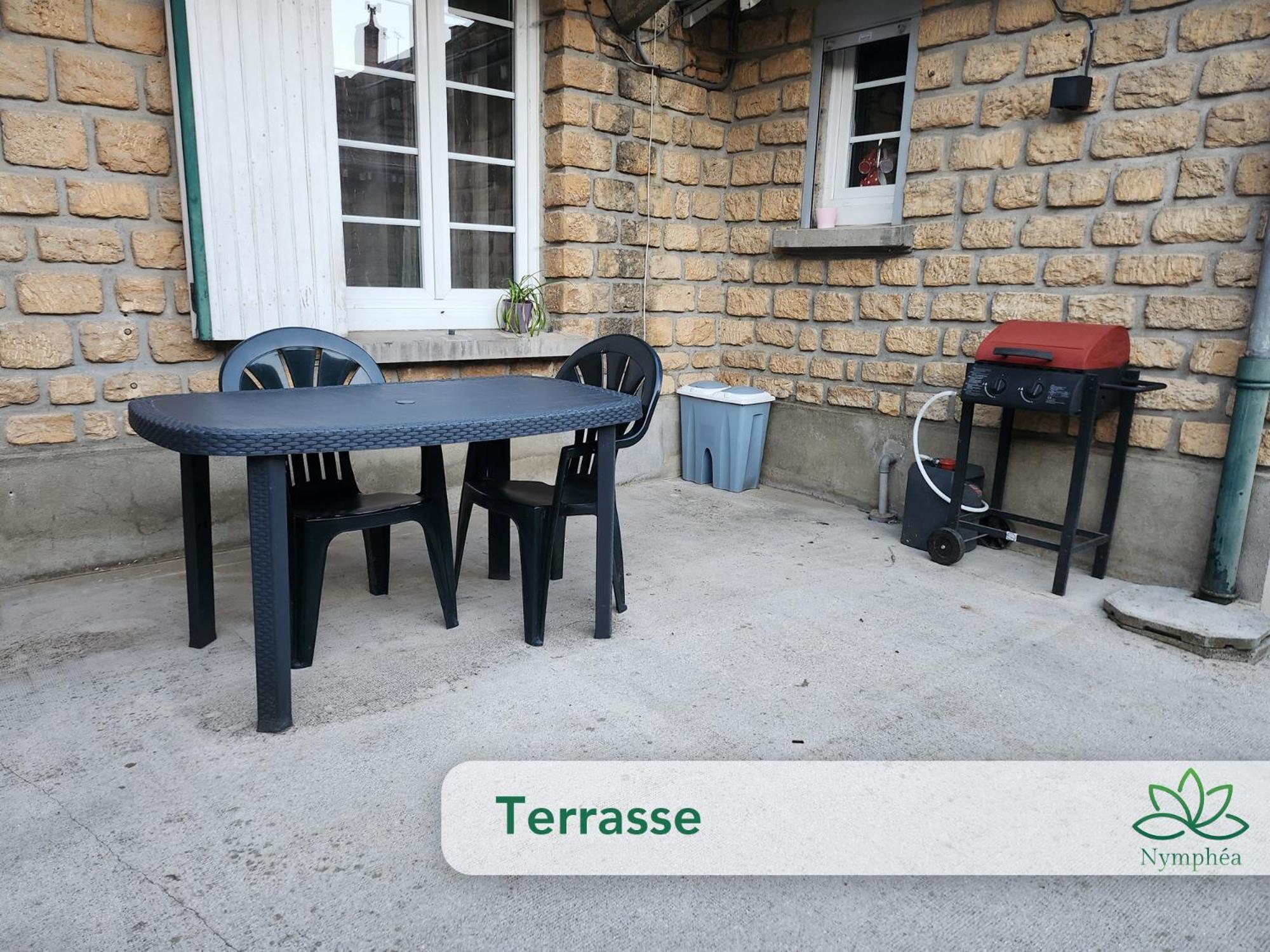 Logement Cocooning 2-4 Personnes Avec Salle De Jeux Chemery-Chehery Ngoại thất bức ảnh