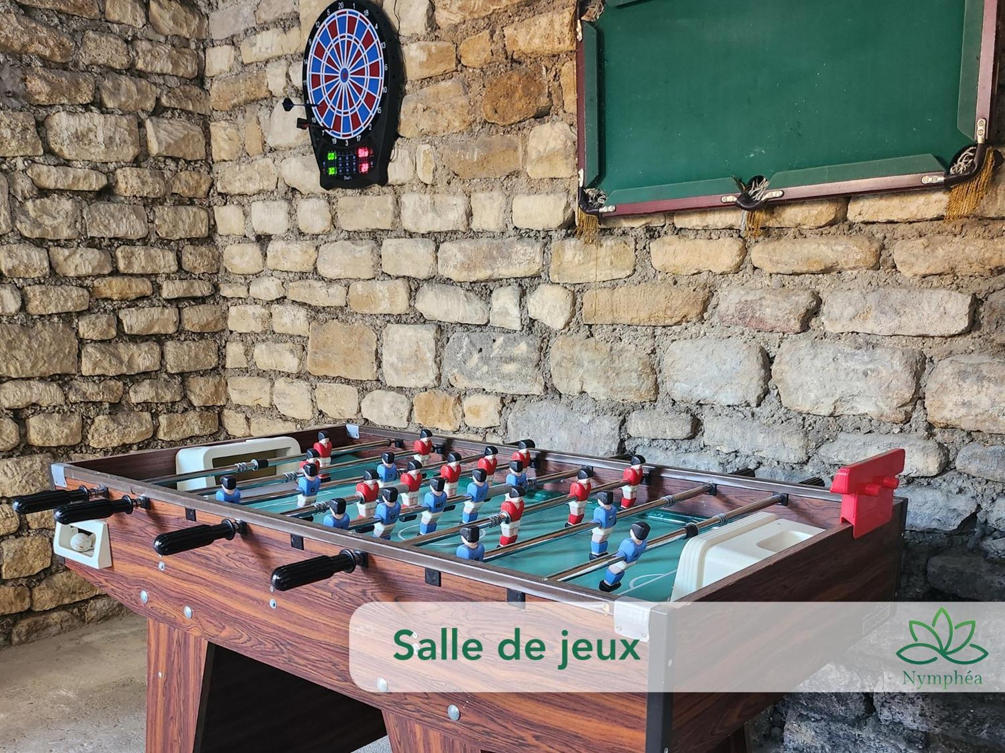 Logement Cocooning 2-4 Personnes Avec Salle De Jeux Chemery-Chehery Ngoại thất bức ảnh
